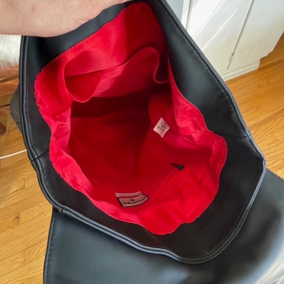 Limited Edition "HUNTER for Target" Black Backpack w/ Red Interior! A few flaws - Picture 8 of 14